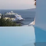 Elli Tropical Luxury Sunset-infinity Pool- Sea Side-near Center Parking Apartahotel 4*