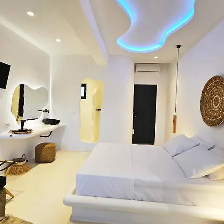 Elli Tropical Luxury Sunset-infinity Pool- Sea Side-near Center Parking Mykonos Town