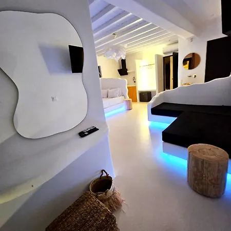 Elli Tropical Luxury Sunset-infinity Pool- Sea Side-near Center Parking