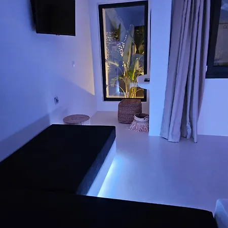 Lejlighedshotel Elli Tropical Luxury Sunset-infinity Pool- Sea Side-near Center Parking 4*