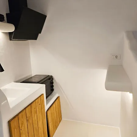 Lejlighedshotel Elli Tropical Luxury Sunset-infinity Pool- Sea Side-near Center Parking