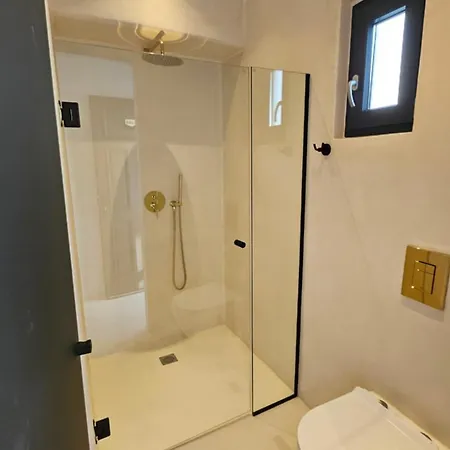 Elli Tropical Luxury Sunset-infinity Pool- Sea Side-near Center Parking Ξενοδοχείο με διαμερίσματα