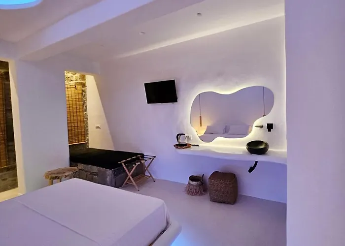 Elli Tropical Luxury Sunset-infinity Pool- Sea Side-near Center Parking Lejlighedshotel