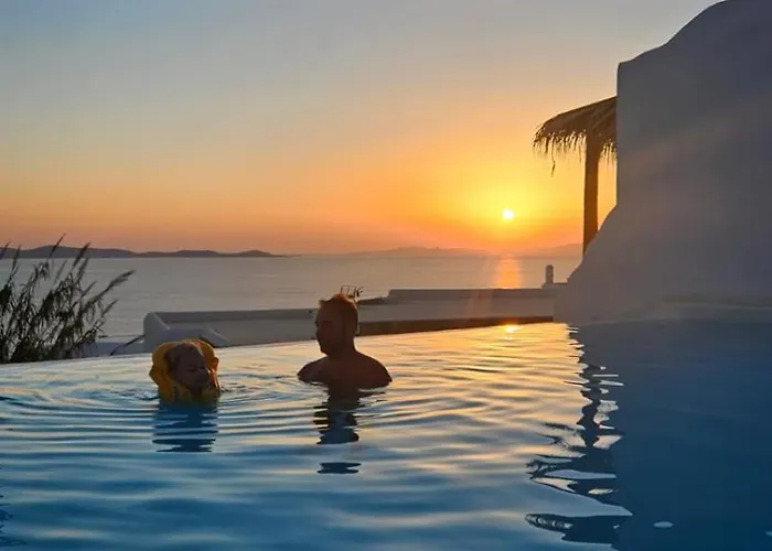 Elli Tropical Luxury Sunset-infinity Pool- Sea Side-near Center Parking Appart hôtel 4*