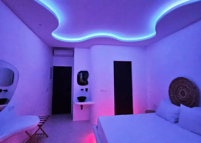 Elli Tropical Luxury Sunset-infinity Pool- Sea Side-near Center Parking Ξενοδοχείο με διαμερίσματα