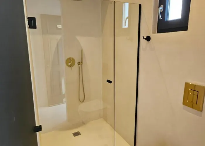 Elli Tropical Luxury Sunset-infinity Pool- Sea Side-near Center Parking شقة فندقية